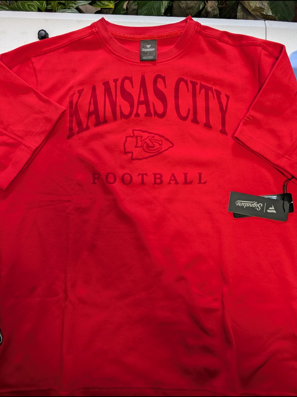 Fanatics Red Kansas City Football Tee with Team Crest